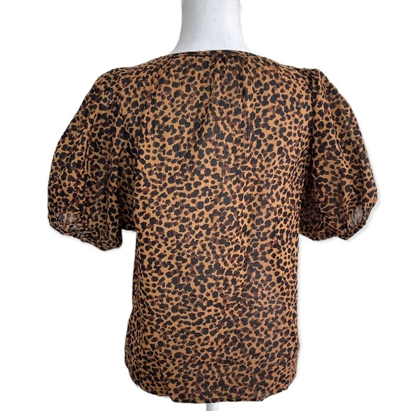 Madewell Balloon-Sleeve Button-Up Top in Painted Leopard - Picture 7 of 10